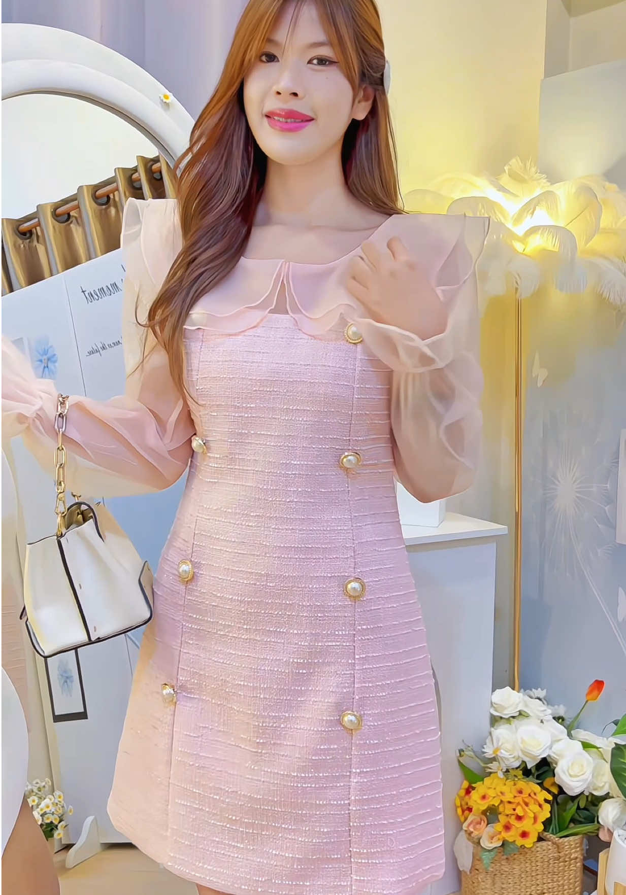 ชุดน่ารักกก ละมุนมั้กมากเลยจ้า😊💕 ใกล้จะหมดแล้วน้าาา **แพทเทิ่นเป๊ะ** แนะนำบวกไซต์ได้เลยจ้า✨💫 #ชุดแฟชั่นผู้หญิง #สไตล์การแต่งตัว #ชุดเดรสน่ารักๆ #ชุดออกงาน #แนนซี่พี่ขวัญช๊อป 