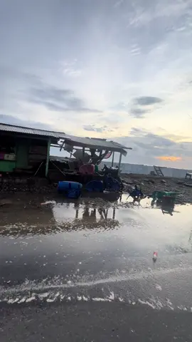 Tadi sore #pantaiabrasimukomuko 