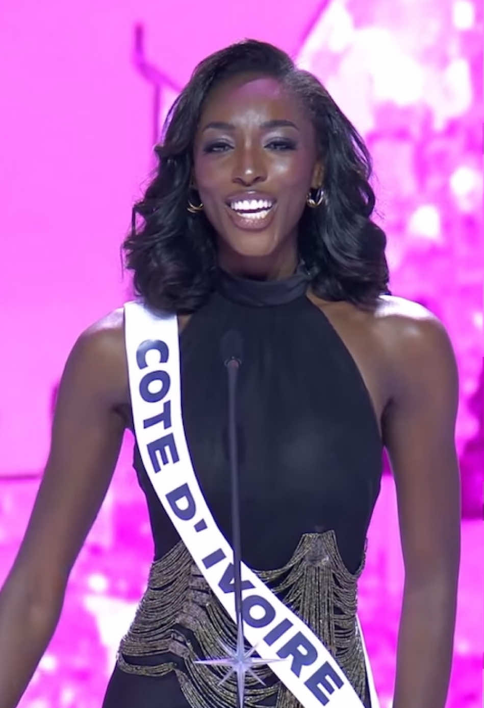 🇨🇮🇨🇮 Miss Universe 2025: Notre Reine sa 1ère sortie sur la Scène 🥳🥳 OLIVIA YACE 👸🏾🤗🤗 #cotedivoire🇨🇮 #missuniverse #oliviayace #pourtoi #thailande 