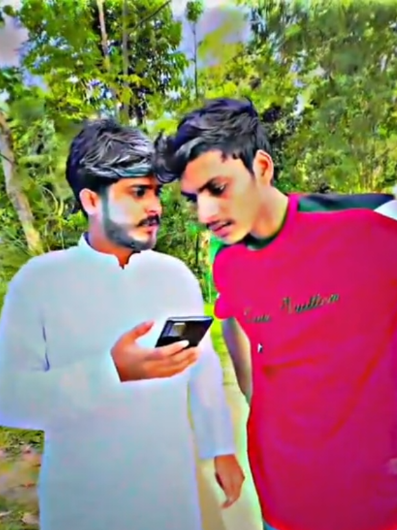 চাচার ফোন কলে কি হলো 😂 #trending #bdtiktokofficial  #funny #unfrezzmyaccount 