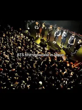 CORTIS ngikut abangnya BTS showcase ditempat yang sama💜🖤 #cortis #bts  #fypviraltiktok🖤シ゚☆♡ #kpopers #bighitofficial 