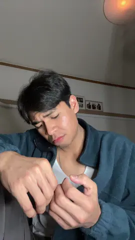 យកពីណាគេ បើគេមិនមើលផង🫤🧐 #tik_tok #tiktokindia #khmertiktok #អរគុណសម្រាប់ការlikeនឹងខមិន💜🙏  #អរគុណសម្រាប់ការចូលចិត្តvide🦋🙂🖤 