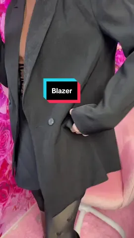 Il est canon! 😍 #tiktokshop #tiktokshopblackfriday #outfit #outfitinspo #look 