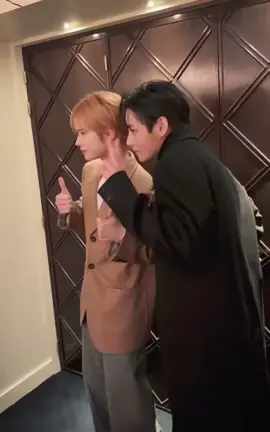 taehyung hugging kyungmin from tws #taehyungyunth #V #kimtaehyung #Taehyung #bts 