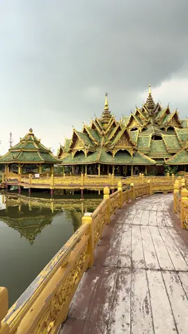 What a wonderful world 💙 #ancientcity #wonderland #bangkok #fyp #Love 