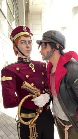 Deadlock hyperfixation set in, so my bf @ᴊᴇᴅᴀ 🇵🇷 and I cosplayed Doorman and Drifter 🛎️🩸 #deadlock #doorman #drifter #driftdoor #deadlockcosplay 