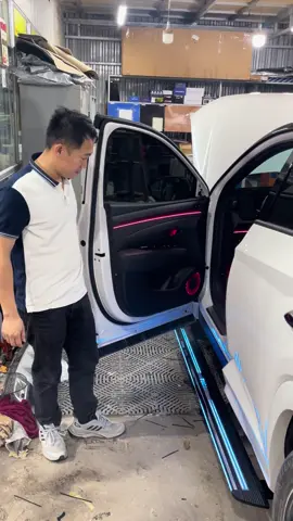 Bậc điện xe Tucson đã về sau 1 tháng hết hàng