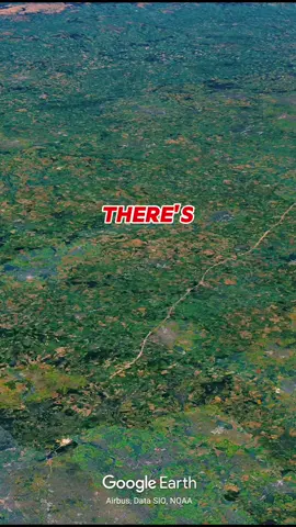 The Luxury Village Nobody Talks About #UKTravel #LuxuryShopping #HiddenGemsUK #LondonDayTrip #DesignerDeals