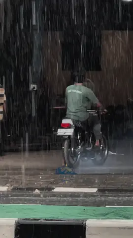 Membalas @PANGGIL SAJA ASEP🦆💨  Blayer dulu Mumpung Dingin . . . #demebngindeng #sragen24jam #rxkingindonesia #jetdarat #yamaha 