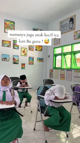 ngakak banget kalo liat kelakuan bocil random di kelas 😅 #bocilrandom #fypage #fypシ゚ 