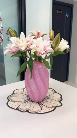 Bình thuỷ tinh dáng xoắn #binhhoa #toptrending 