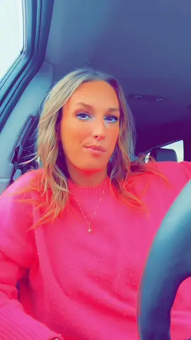 #wednesday #hihello #alaninu  #winterwonderland #pink