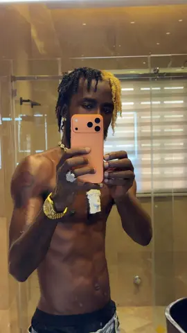 Twerk for Pounds 🥶🥶🥶🥶☄️