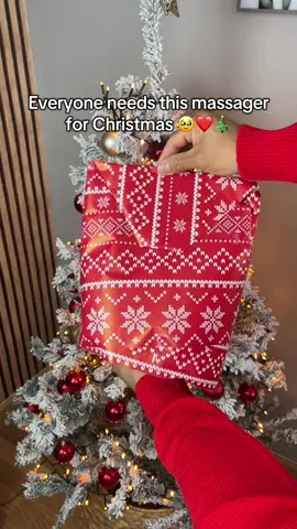 The perfect Christmas 🎁 🎄 #massager #backpain #relax #massagemachine #neckmassager  I love using this electric massage after work —it really helps me relax my back and shoulders, feels like a real massage at home