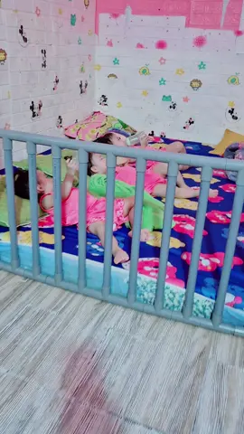 Mom nào có bé khó ngủ vào đây tham khảo thử nhe