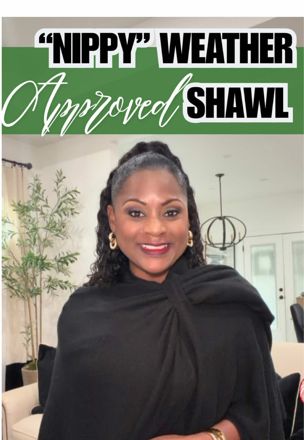 It’s starting to get a little nippy outside so I’ve been reaching for my shawls. When I want to stay warm without the bulk of a coat, this is my go-to. I love the closure detail on this one because it instantly elevates your look and gives such a polished, sophisticated feel. You can shop it at the link below. #shawlstyle #fallfashionfinds #holidaystyle #affordableluxury #livingluxuriouslyforless       