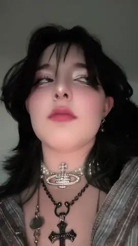 #foryoupagе #goviral #xyzabc #alternative #foryou 