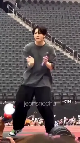 စိုးတစ်ထိတ်ထိတ်🐰🐰🐰#fypシ゚ #ရောက်ချင်တဲ့နေရာရောက်👌 #fyppppppppppppppppppppppp #jungkook #bts @BTS 