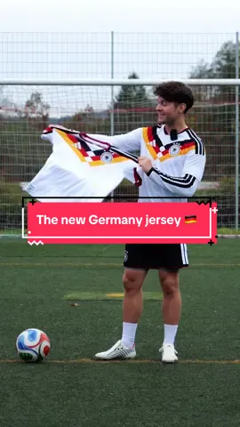 Gefällt es euch? 👍👎 Ich habe es direkt von @Unisportde bekommen 🤩 Schaut mal bei den Kollegen vorbei! ⚽️ #fussball #football #Soccer #germany #deutschland 