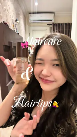 Pretty girls ✨NOT GATEKEEPING✨  cape ga si kalau tiap hari haircare tapi rambut tetep rusak?  mungkin bukan salah rambut kamu tapi kamu cuman butuh  hair oil dari @Savjana, Kisah Mahkota yang works like magic 🥹🫰🏻 Bangga banget pake LOKAL BRAND🙌🏻💖 #savjana #hairoil #haircare #hairtips #recommendations 