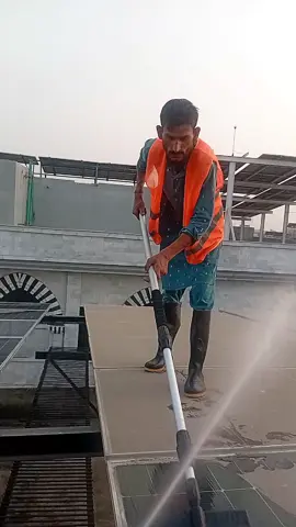 💧 Dirty panels = less power! Boost your solar efficiency with Shaheen Solar Panel Cleaning Service Lahore 🌞 Safe | Professional | Eco-friendly 💪 📞 Book now for shiny, high-performance panels! #foryoupage #CleanEnergy #solarwashing #solarpanelcleaning #solarcleaning 