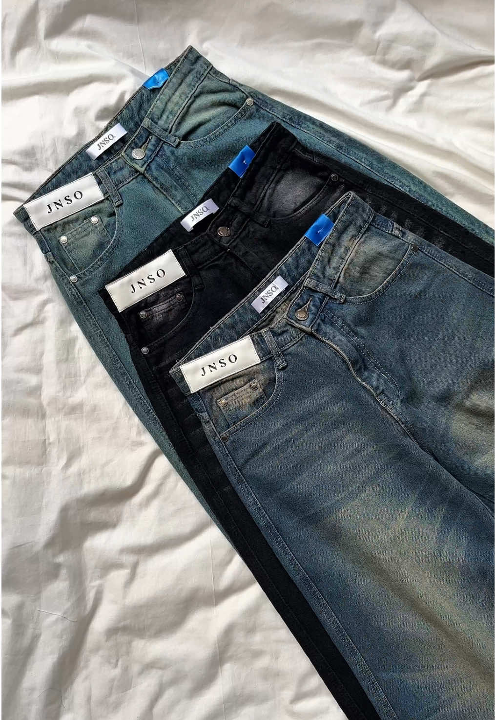 baggy loose jeans jiniso emg best sihh, gapernah gagal. #fyp #fyppppppppppppppppppppppp #racunoutfit #racuntiktok #outfitideas #OOTD 