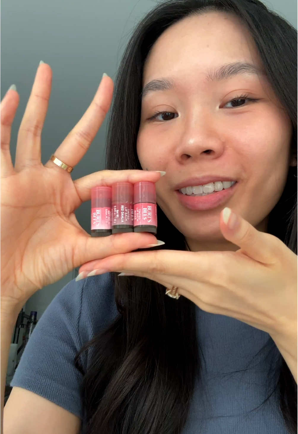 swatching the holiday mini tinted lip balms from @Burt's Bees Hibiscus, Red Dahlia (yes i said it wrong 💀) and Rose - perfect little gift and stocking stuffer for the holidays! #burtsbees #stockingstuffer #giftideas #stockingstufferideas 