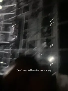 Yes I’m an ugly crier & no I couldn’t finish screaming🥲#billieeilish #fyp #happierthanever #viral 