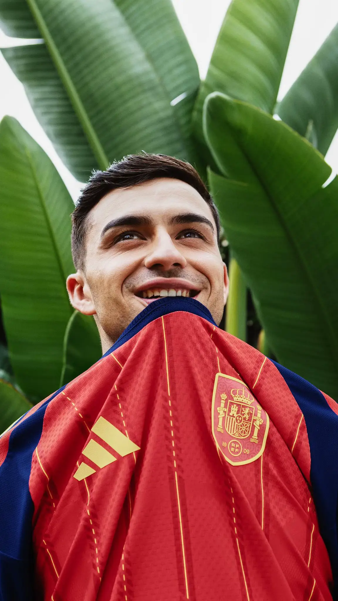 Pedri wears the shirt of Spain NT in World Cup 2026 🇪🇸❤️ #pedrigonzalez #Pedri #fpy #fppppppppppppppppppppppp #paratiiiiiiiiiiiiiiiiiiiiiiiiiiiiiii #barcelona #spain #fcbarcelona #football 