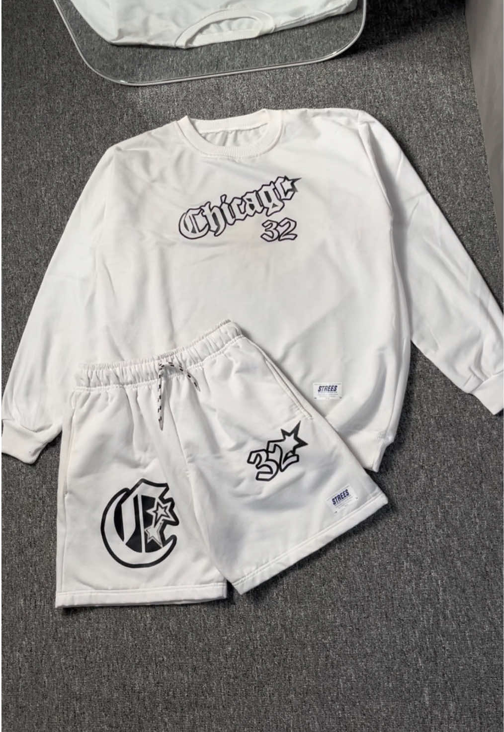 Membalas @uttiiiiii ambil XL bang🤩👌🏻 #setelanpria #setelankece #setelankeren #promoguncang1111 #promomakanharian 