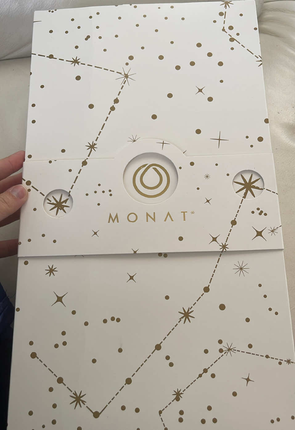🎁 ¡24 días de sorpresas MONAT! El regalo perfecto para ti o para alguien que amas 💕 ✨ Edición limitada ✨ ¡Corre por el tuyo antes de que se acaben! #navidad #monat #regaloperfecto🎁 