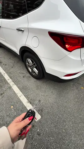 I swear I blink and the whole entire evening is gone #boston #dayinmylife #9to5life #grwm #hijabi  @Hatch for Sleep  @rubbermaidbrand  @All-Clad  @LOCCITANE  @eos Products  @Victoria’s Secret  @Caudalie 