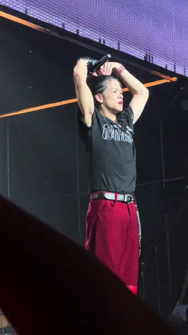 Kho Báu rock version live at (S)TRONG Dị Kiều Show 2025 #STRONG #STRONGTrongHieu #KhoBau 