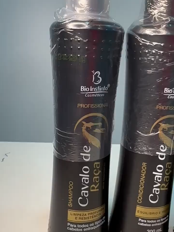 SEU CABELO PRECISA DISSO! 👇 Kit Cavalo de Raça Bio Instinto: o poder de 4 em 1! Força, Brilho, Crescimento e adeus Frizz. O tratamento que faltava para ter madeixas de dar inveja! 🐎 🛒 Compre agora na Shopee! https://s.shopee.com.br/9AGZVgrkqx #KitCavaloDeRaça #CuidadoCapilar #CabeloSaudavel