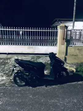 #vario125new #fotolive #lewatberanda #fypage #fyppppppppppppppppppppppp 