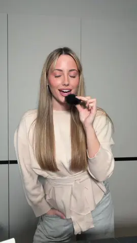 Una tía más chula que un 8 haciendo matcha RICO. Amigas obvio las exageraciones son humor, que aún me veo gente alerta😔🤟🏼