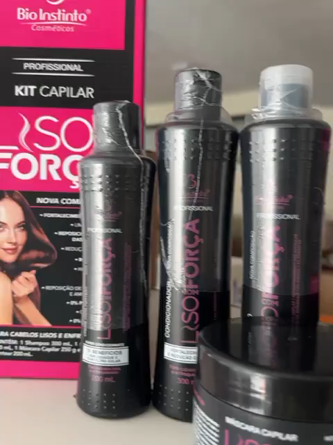 Liso, forte e protegido! Essa é a combinação que o seu cabelo precisa. 💖 Kit Liso com Força + LisoTérmico – A dupla perfeita para: Manter o liso. Dar força. Proteger do calor (secador/chapinha). Aproveite a oferta na Shopee! ➡️ https://s.shopee.com.br/804c80xkVr #LisoPerfeito #HairCare #KitCapilar