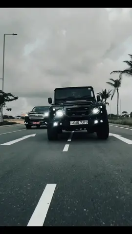 LandCruiser300zx X LandRoverDefender110 #fyi #viral #lc300diesel #defender110 #srilanka 