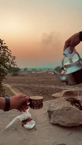 Ta da de khalqo Pa naytono bandi sa pohi de 🍁🌸 #mazdegar #foryoupagе #explor #viralvideotiktok 