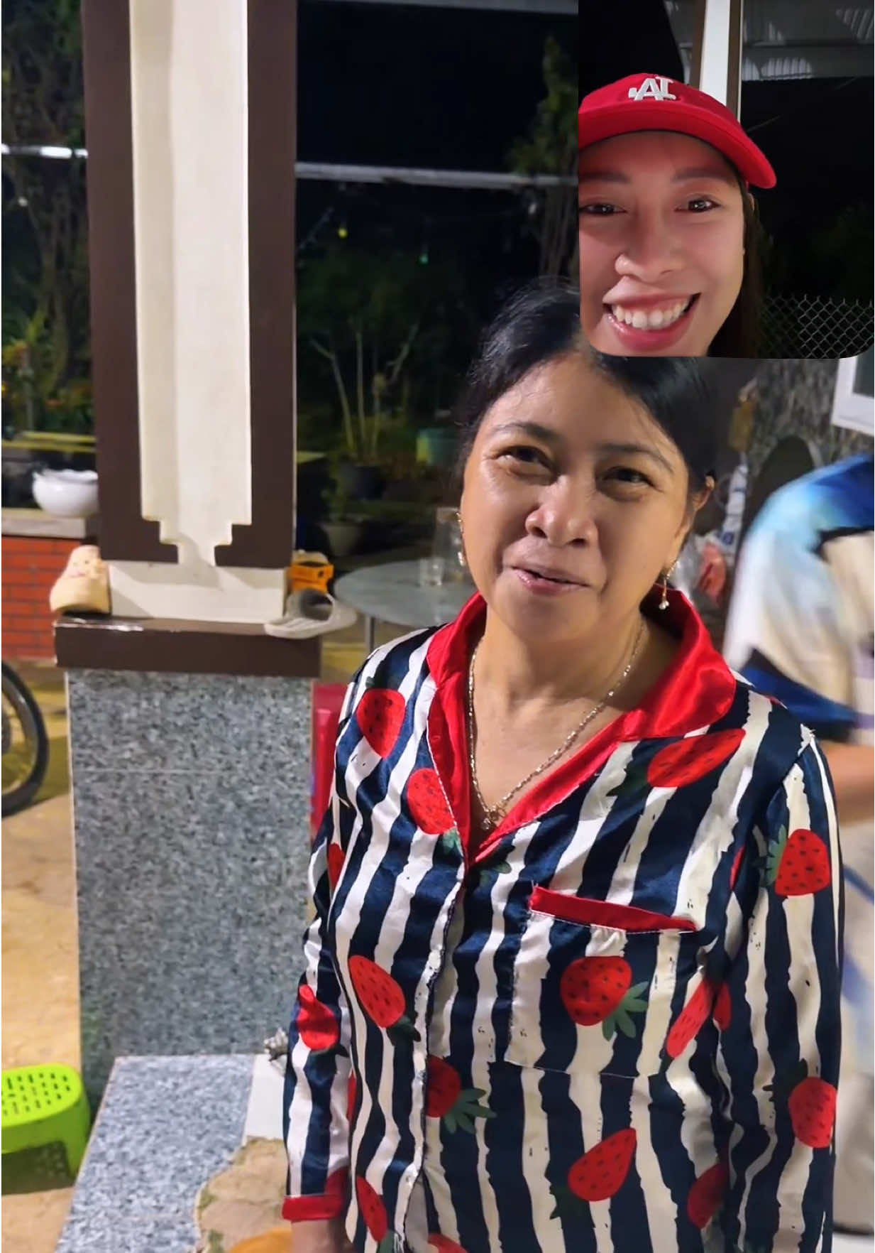 Má gọi điện nói: 