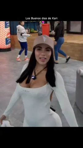 Los ¡Buenos dias! de Kari #karina #viral #fyp 