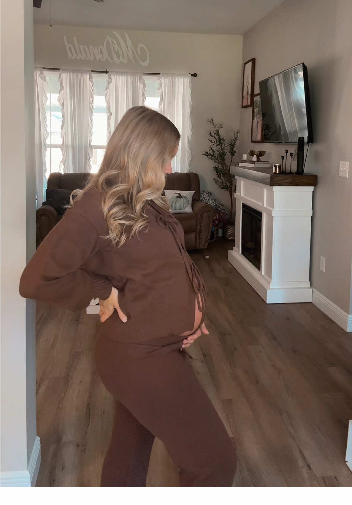 and I thought I was large then 🫣🥹 thankful for every milestone with my boy!! #28weeks #iswear16wasyesterday #thirdtrimester #28weekbump 