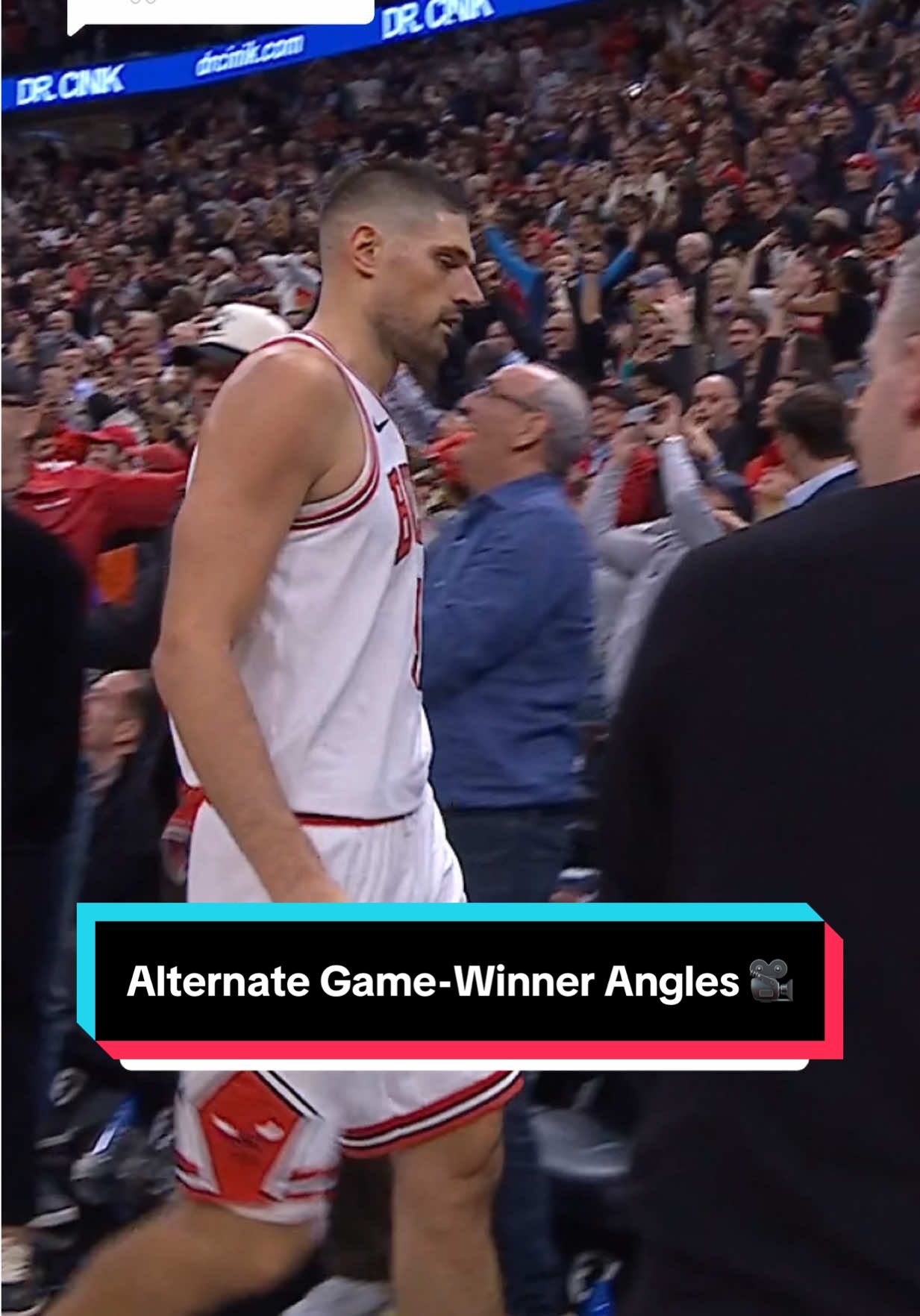 Replying to @NBA Every angle is incredible as Nikola Vučević wins it for the @Chicago Bulls‼️ #NBA #basketball #NikolaVucevic #chicagobulls #gamewinner 