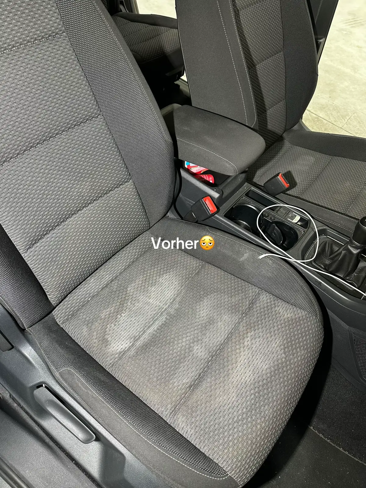Vorher / Nachher Shots aus unserem letzen Projekt💨✅  - auf Instagram findet ihr das RAW Video zur Aufbereitung #glanzxpress #viral #fyp #detailingcars #clean