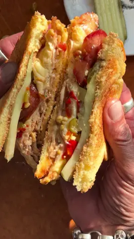 Never had Turkey Pastrami before. It is safe to say I will have it again. #turkey #sandwich #Recipe #eating #habanero 