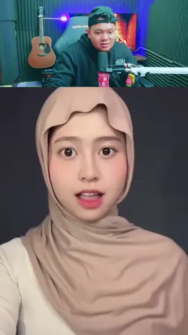 Hayoloh inceran laki-laki nih 🤣 btw manis bett yak senyumnya hahaha 🤣🤣🤣 #yourdudhreaction #funnyvideo #yourdudh #laugh #fyp 