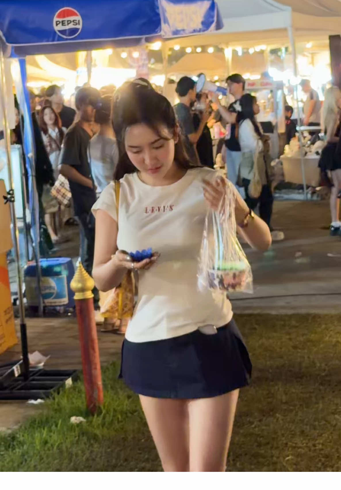 ความโก๊ะนี่นะ กระทงจิ๋ว ลอยกระทงกับคนเดียว 🩵🙄