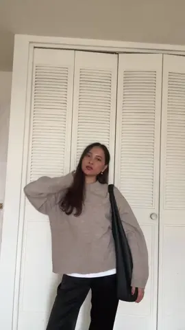 Back with office fit checks #OOTD #officeoutfit #fallfashion #nyccorporategirl 