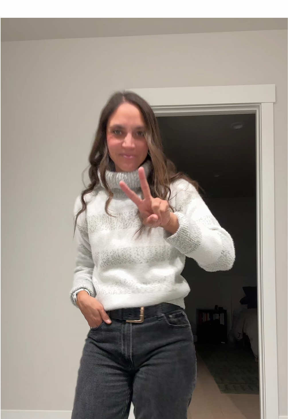 Wear what you want to wear! If it makes you feel good, wear it ❤️ #OOTD #MomsofTikTok #momstyle 