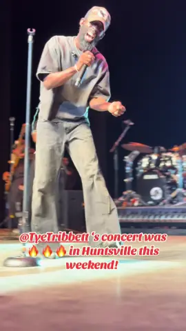 Tye Tribette is my favorite 😍😍😍 #bestgospelartist #everythingsgonnabealright #tyetribette